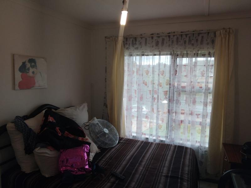 To Let 3 Bedroom Property for Rent in Grahamstown Eastern Cape